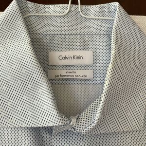 Calvin Klein slim fit men’s dress shirt excellent condition